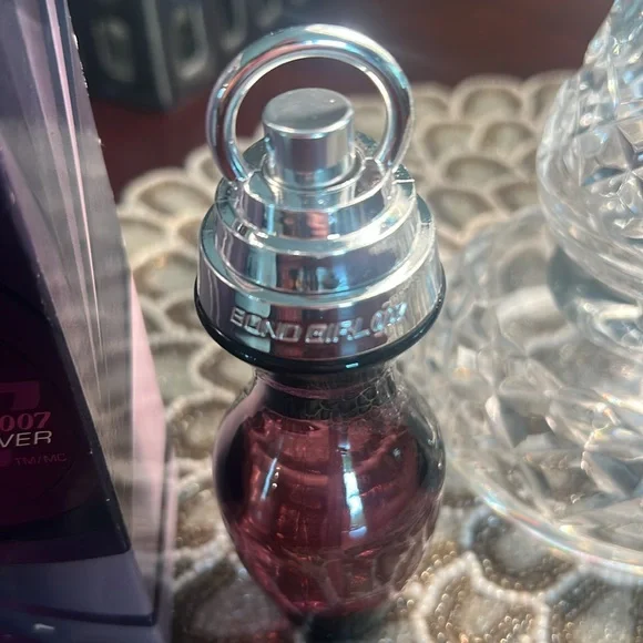 Avon Bond Girl 007 Forever with original box